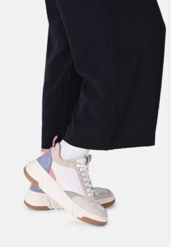 MILLA - Sneaker Low - Hellbeige Lila