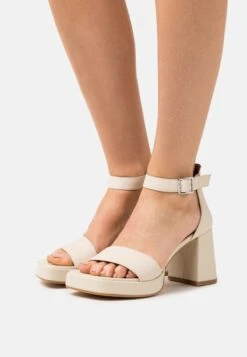 Vagabond FIONA - High Heel Sandalette - Off White