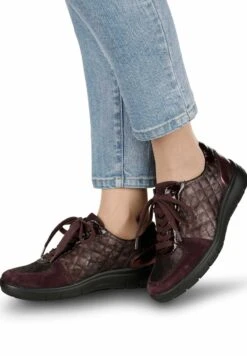 Sportlicher Schnürer - Bordeaux